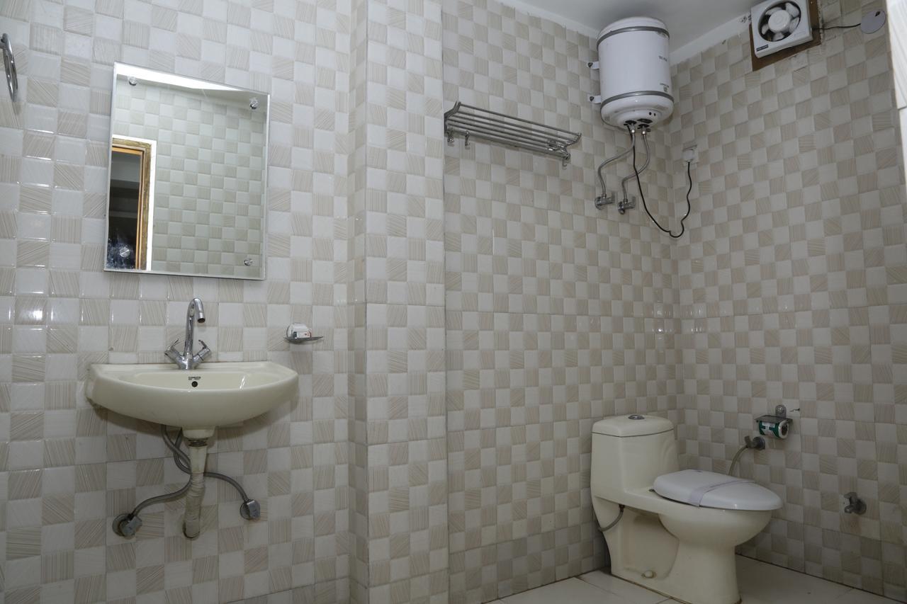 Vishal Hotel By Comfort Rooms New Delhi Exterior photo