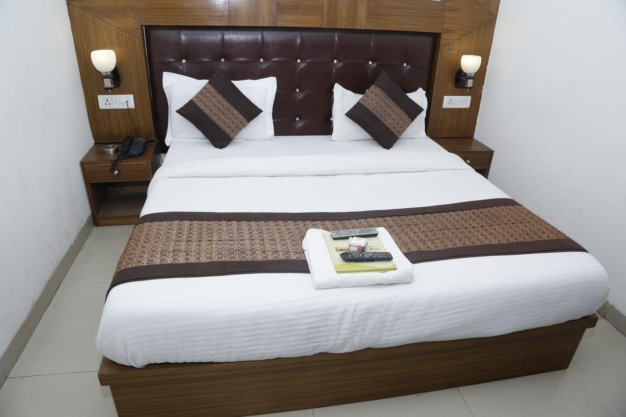 Vishal Hotel By Comfort Rooms New Delhi Exterior photo